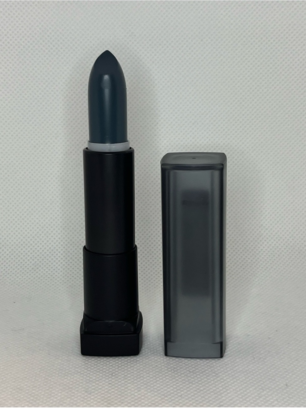 Maybelline Power Matte Lipstick Smoky Jade